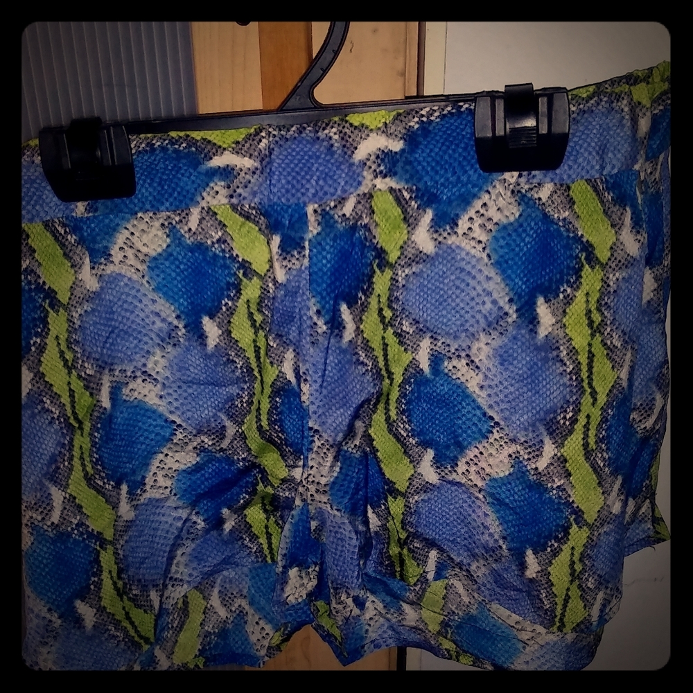 🥰🦋 Equipment Short 🦋🥰